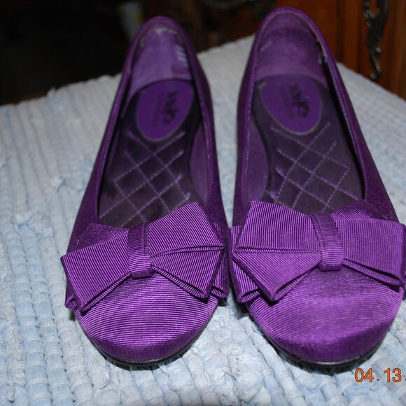 Coach Purple Flats - Picture 3 of 3